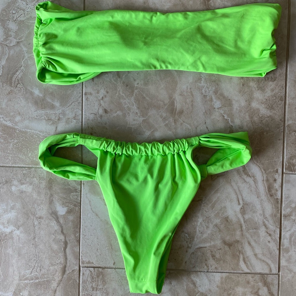 Stone Fox Bikini Set - Picture 2 of 6